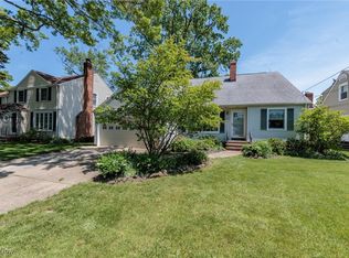 2245 Winfield Ave, Rocky River, OH 44116