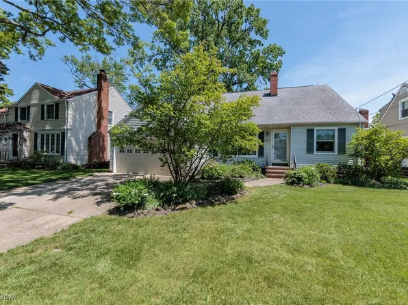 2245 Winfield Ave, Rocky River, OH 44116