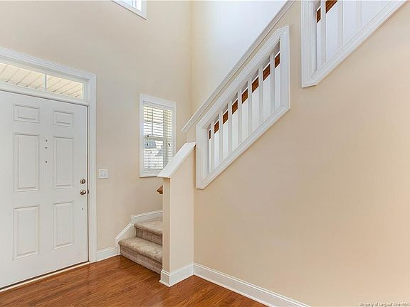 5th image of 408 Rossendale Dr