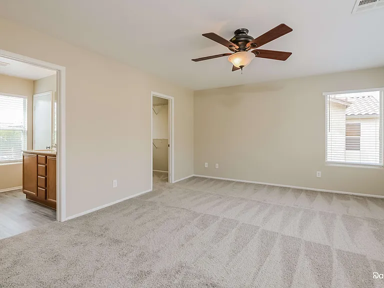 11556 Elcadore St — Photo 9