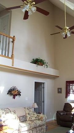 5th image of 1636 Sprucy Ln