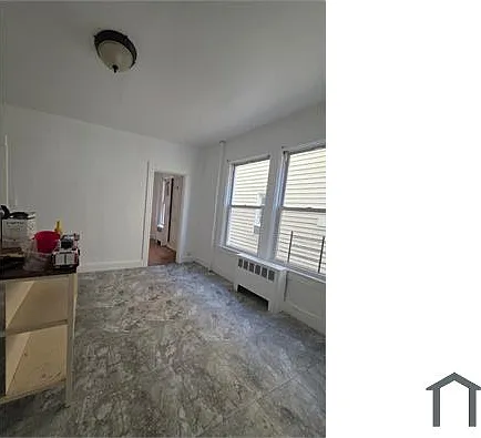 3 bed, $2,500 — Photo 2