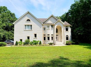 3040 Ballahack Rd, Chesapeake, VA 23322