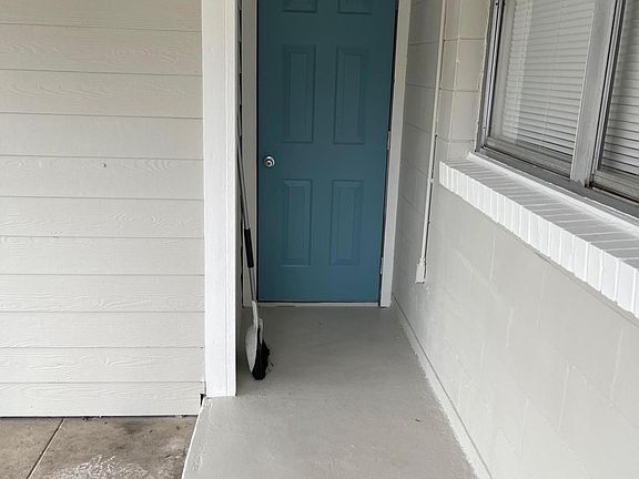 5th image of 2602 Green Oak Dr