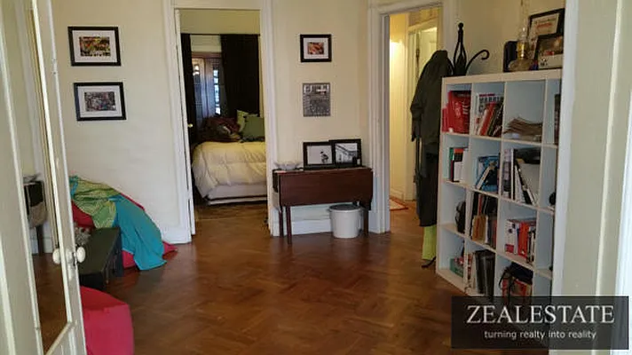 Rented by ZealEstate Group Inc | media 46