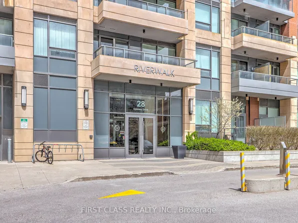 28 Uptown Dr #610, Markham, ON L3R 5M8