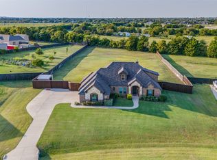 7031 Dillon Cir, Midlothian, TX 76065