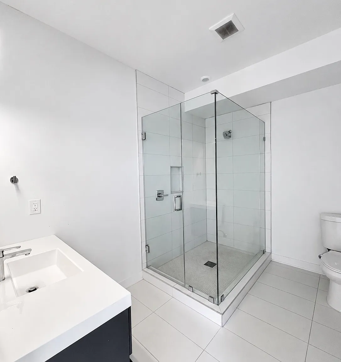 1 bed, 1.5 bath, 950 sqft, $3,490 — Photo 3