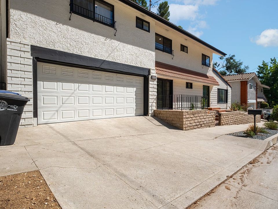 1st image of 1774 Hillcrest Ave