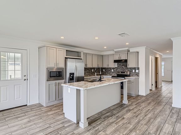 Large kitchen