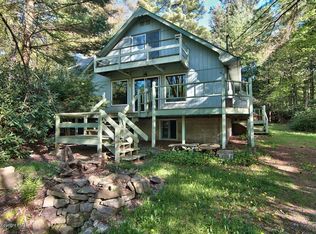 234 Miller Dr, Pocono Pines, PA 18350