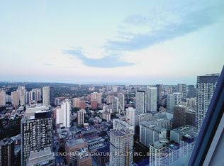 8 Wellesley St W #6007, Toronto, ON M4Y 0J5