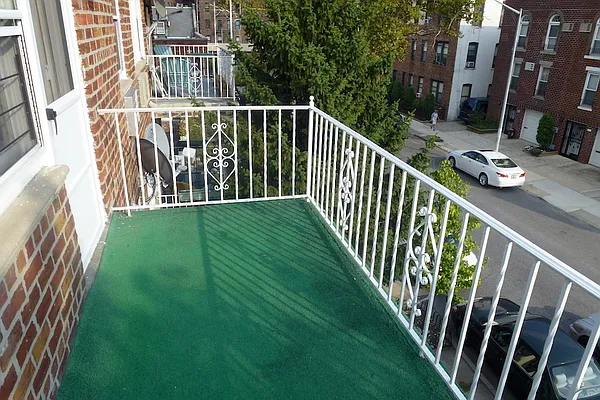 Rented by Virtual Real Estate | media 9