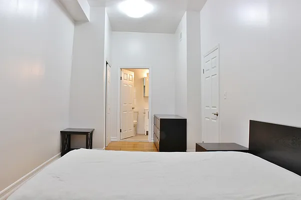 Rented by Smart City Real Estate LLC | media 2