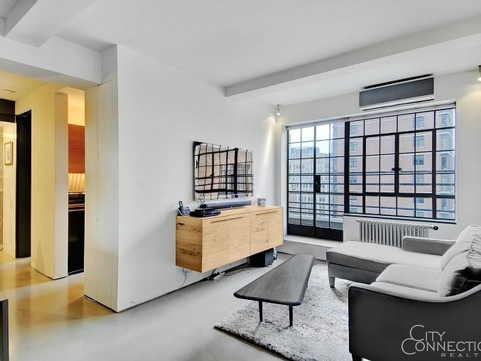 1st image of 10 Park Ave #26S