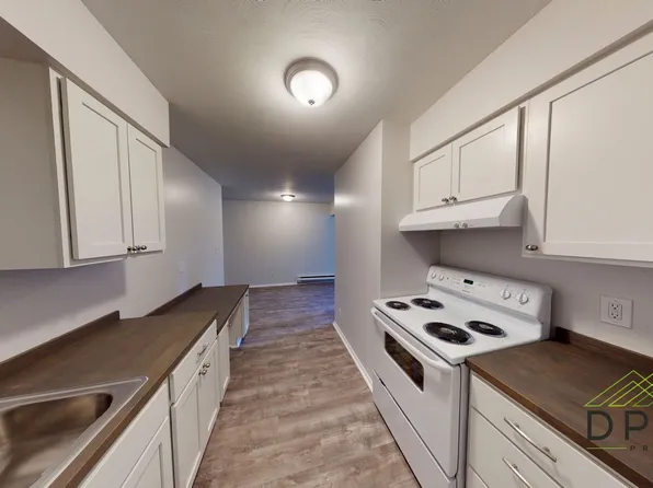 605 S Bridge