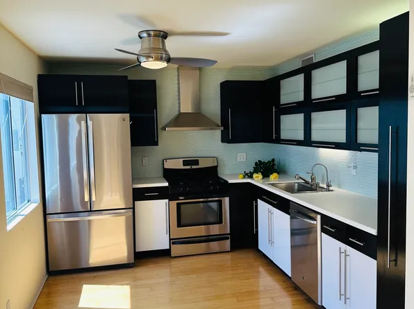 7752 Via Capri, Burbank, CA 91504