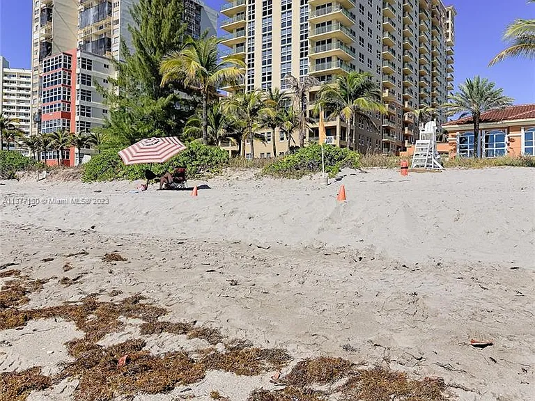 2080 S Ocean Dr #111 — Photo 36