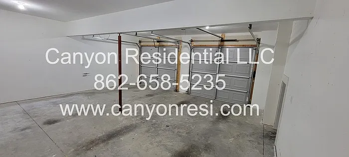 7451 Pfizer Dr — Photo 31