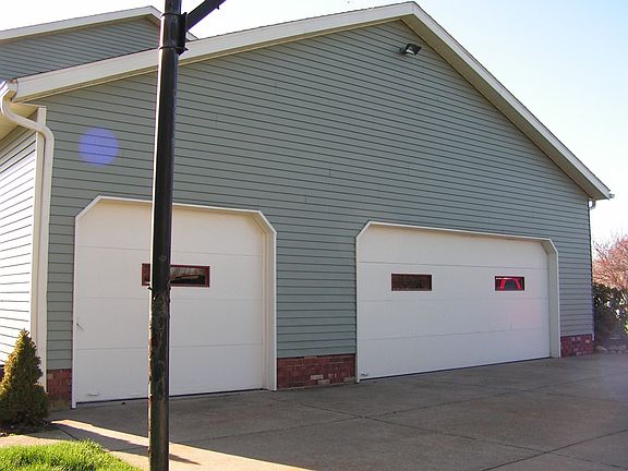 side load garage