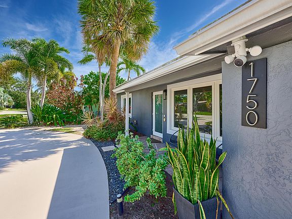 3rd image of 1750 NE 40th Street