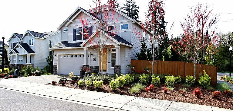 5502 NE Lagos Ct — Photo 3