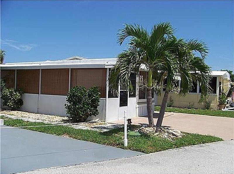1st image of 1346 Nettles Blvd