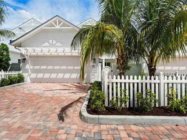 20 Strand Dr, Indian River Shores, FL 32963