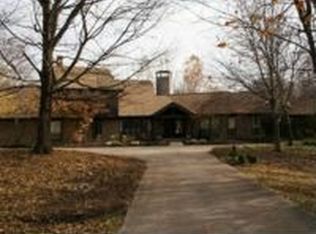 883 Squire Oaks Dr, Villa Hills, KY