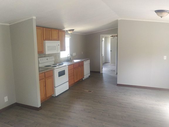3rd image of 14855 E Etowah Rd