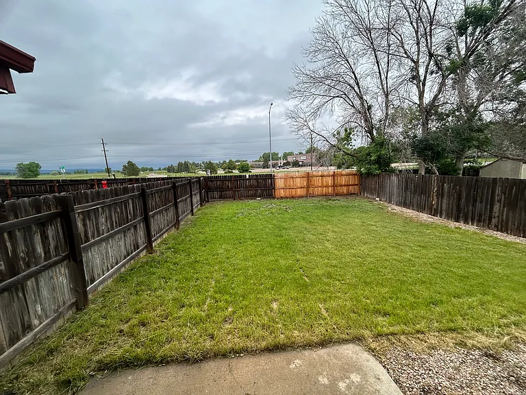 1224 Parker Dr — Photo 18
