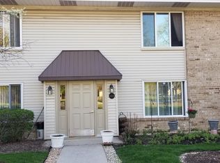 1400 Volid Dr APT D, Hoffman Estates, IL 60169