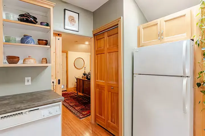 1239 N Monaco Street Pkwy — Photo 7