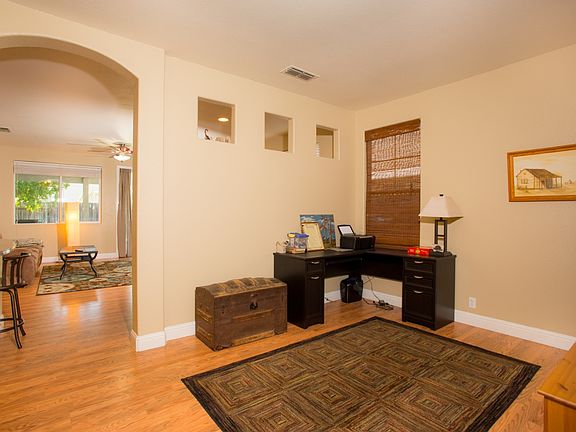 3rd image of 5621 Melbury Way