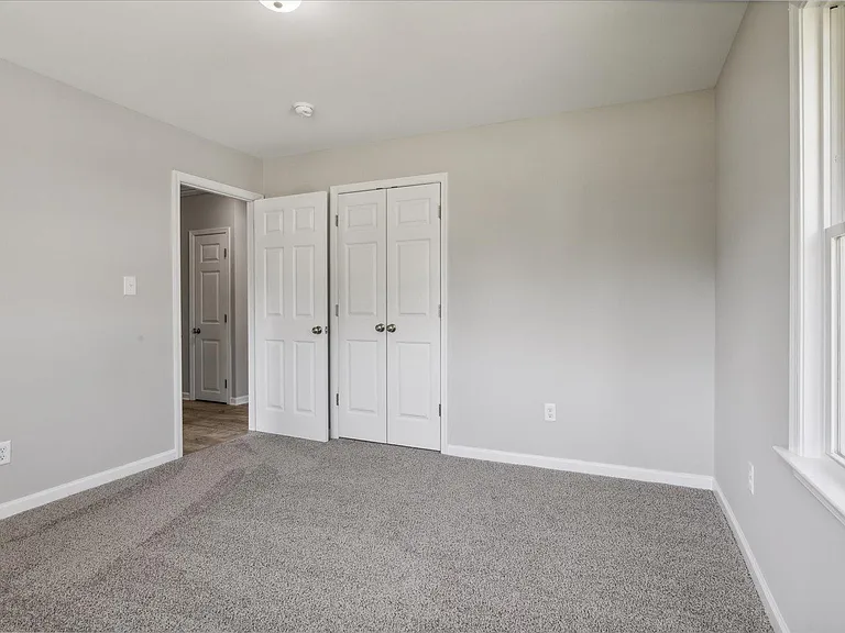 213 Lynnhaven Dr — Photo 18