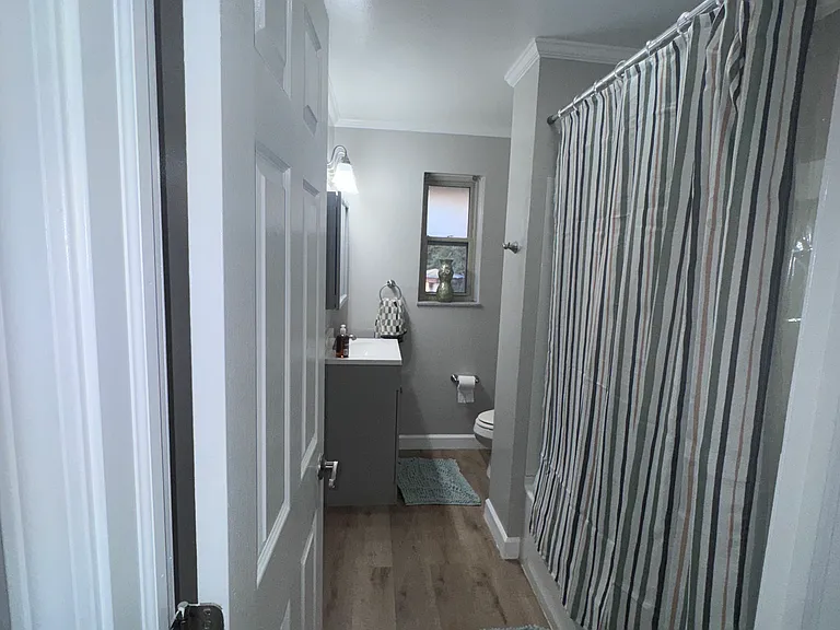 187 Woodland Ave #E — Photo 6