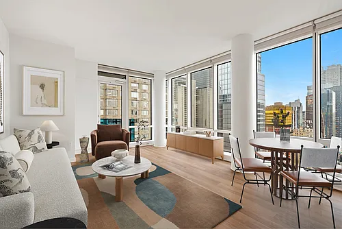 306 W 48th St #33C Photo 1