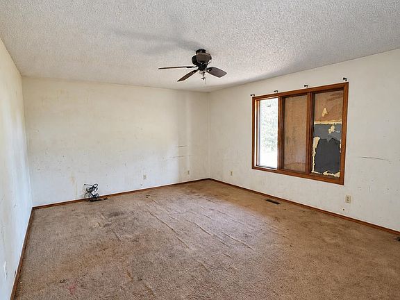 2nd image of 9531 S Hydraulic Ave