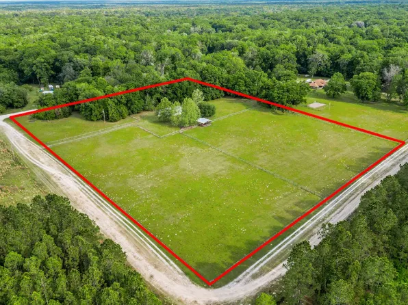 155 SW Guernsey Way, Fort White, FL 32038