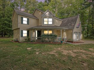 17070 Cherokee Trl, Three Rivers, MI 49093