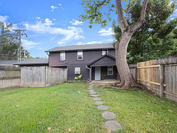 3rd image of 5655 Capital Heights Ave #A & B