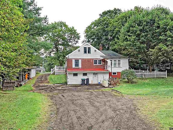 2nd image of 66 Mason Ln