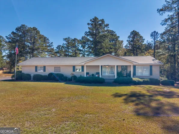 25 Hillcrest St, Wrightsville, GA 31096