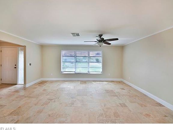5th image of 1119 SE 14th St