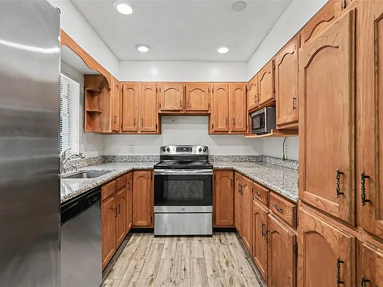 5328 Lantana St — Photo 9