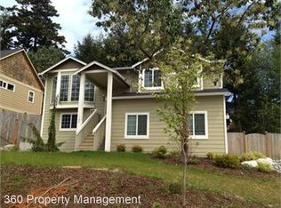 109 NE Albion St, Coupeville, WA 98239