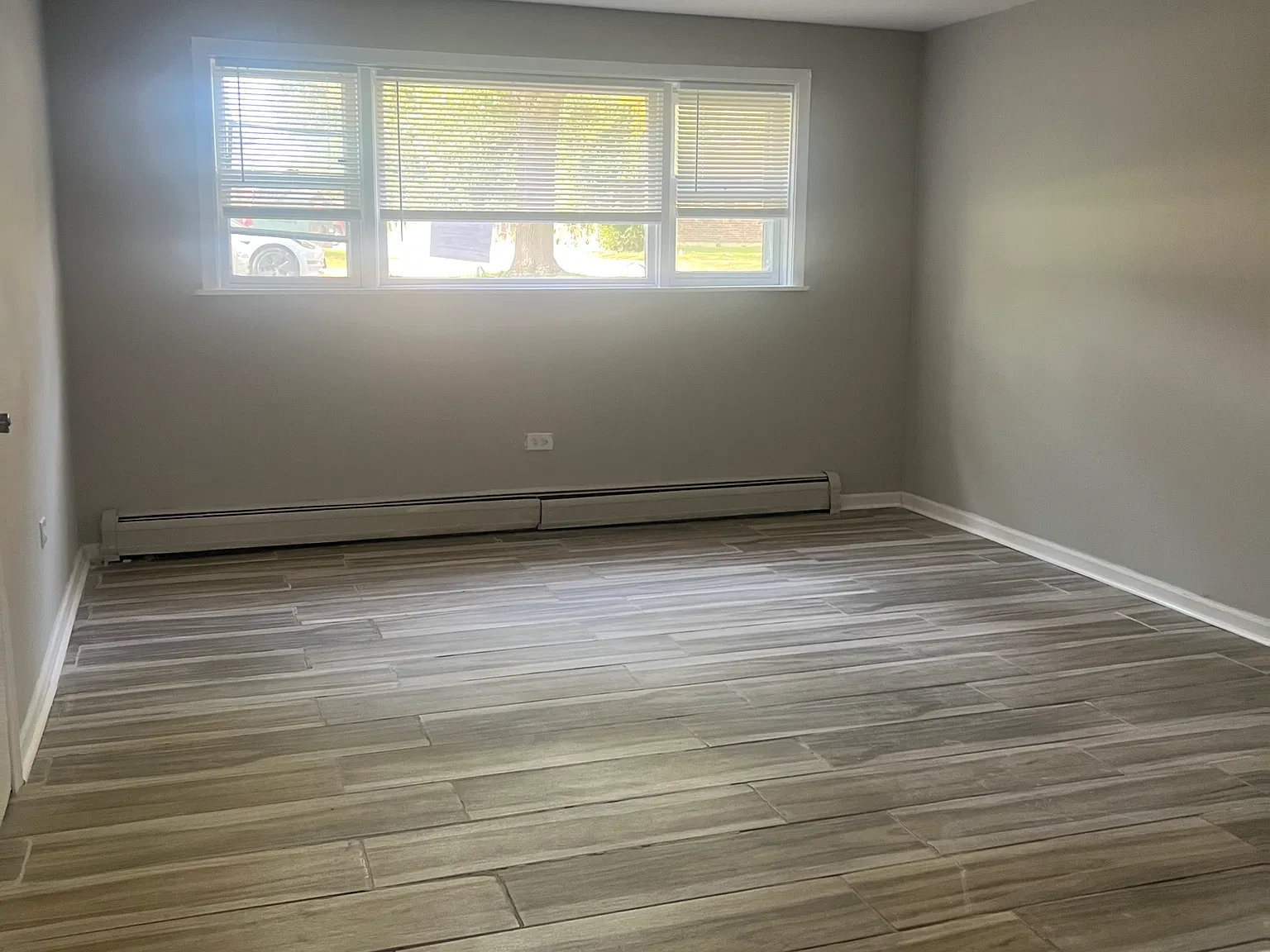 333 N Princeton Ave — Photo 4