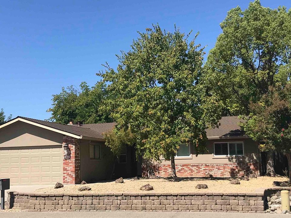 1st image of 1812 Vista Creek Dr
