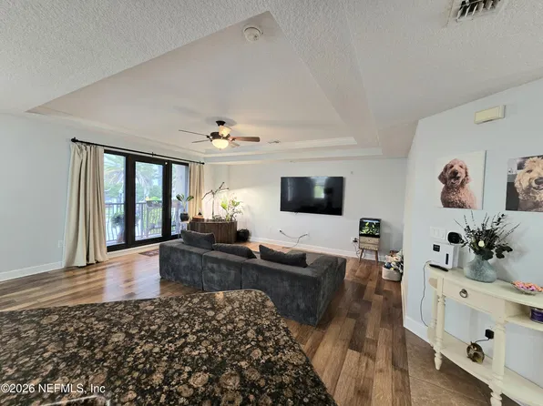 1478 RIVERPLACE Boulevard #202, Jacksonville, FL 32207