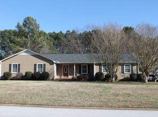 408 Harness Trl, Simpsonville, SC 29681